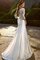 Satin Romantisches Luxus Brautkleid mit Applikation mit Knöpfen - Bild 2