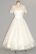 A-Line Juwel Ausschnitt Reißverschluss Modern Brautkleid mit Stickerei