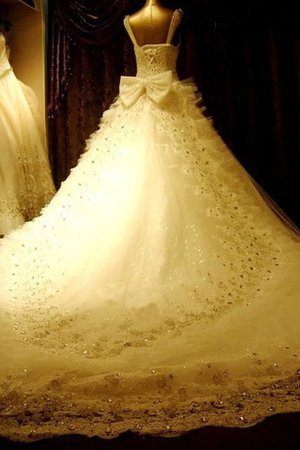 Ärmelloses Romantisches Luxus Brautkleid mit Schmetterlingsknoten mit Plissierungen - Bild 2