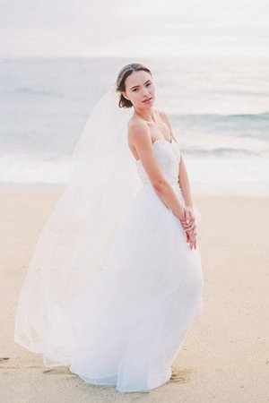 Seeküste Herz-Ausschnitt Bodenlanges Brautkleid mit Blume aus Organza - Bild 1