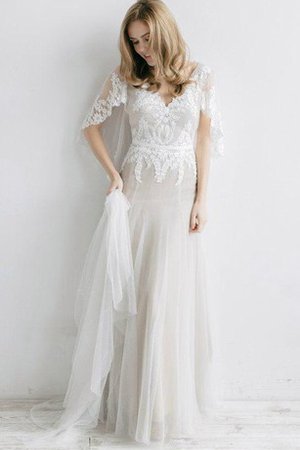 A linie Gericht Schleppe Romantisches Brautkleid mit Applike mit Plissierungen - Bild 1