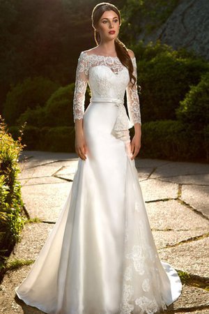 Satin Romantisches Luxus Brautkleid mit Applikation mit Knöpfen - Bild 1