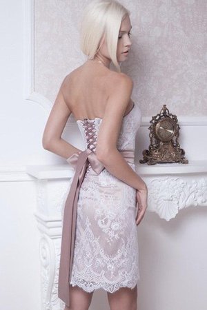Plissiertes Natürliche Taile Mini Brautkleid mit Schleife ohne Träger - Bild 1