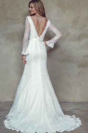 Spitze V-Ausschnitt Lange Ärmeln Sittsames Brautkleid mit Bordüre - Bild 2