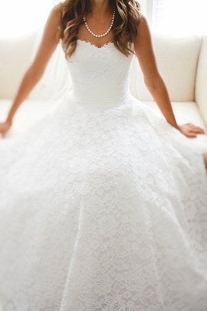 Herz-Ausschnitt Perfekt Prinzessin Natürliche Taile A-Linie Brautkleid mit Bordüre - Bild 1