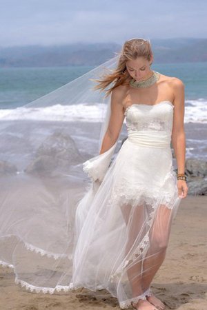 Tüll Ärmelloses Herz-Ausschnitt Durchsichtiges Brautkleid mit Bordüre - Bild 1