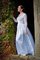Zeitloses Perlenbesetztes Bodenlanges Brautkleid mit Applike mit V-Ausschnitt - Bild 1