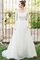 Spitze A-Line Plissiertes Brautkleid mit Reißverschluss mit Schaufel Ausschnitt - Bild 1