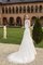 Enges Kurze Ärmeln Konservatives Brautkleid mit Gericht Schleppe mit Bordüre - Bild 2