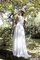 A-Line Spitze Plissiertes Juwel Ausschnitt Brautkleid mit Kurzen Ärmeln - Bild 1