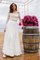 Lange Ärmeln Bescheidenes Elegantes Brautkleid mit Gürtel mit Applikation - Bild 2