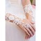 Spitze Elegant Weiß Modern Brauthandschuhe - Bild 2