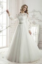 A-Line Plissiertes Bodenlanges Konservatives Brautkleid mit Langen Ärmeln