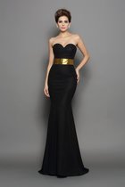 Reißverschluss Empire Taille Gericht Schleppe Anständiges Abendkleid ohne Ärmeln