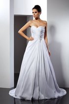 Prinzessin A-Line Anständiges Brautkleid aus Satin mit Rüschen