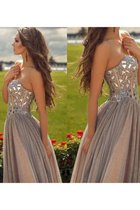 A Linie Natürliche Taile Prinzessin Ärmelloses Ballkleid aus Chiffon