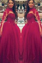 Hoher Ausschnitt Duchesse-Linie Langärmeliges Bodenlanges Ballkleid aus Tüll