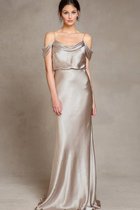 A-Line Wasserfall Ausschnitt Spaghetti Träger Satin Glamouröses Brautjungfernkleid