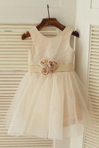 Normale Taille Prinzessin Tüll Ärmelloses Blumenmädchenkleid mit Gürtel