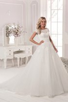Zeitloses A-Linie Konservatives Sittsames Brautkleid mit Kurzen Ärmeln