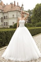 Tüll Duchesse-Linie Ärmellos Brautkleid mit Bordüre mit Applikation