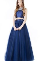 Zwei Stück Ärmelloses Prächtiges Anständiges Ballkleid mit Plissierungen