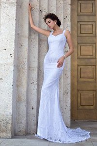 Natürliche Taile Spaghetti Träger Breiter Träger Etui Gericht Schleppe Brautkleid