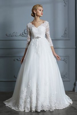 Tüll Gericht Schleppe Duchesse-Linie Charme Brautkleid mit Bordüre mit V-Ausschnitt