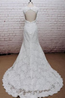V-Ausschnitt Schlüsselloch Rücken Ärmelloses Elegantes Brautkleid mit Bordüre