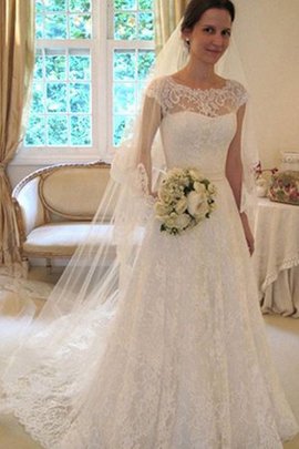 Fantastisch Ärmellos Sweep Zug Tüll Schaufel-Ausschnitt A-Line Brautkleid mit Bordüre