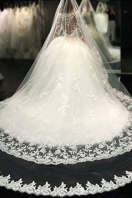 Langärmeliges Tüll Duchesse-Linie Graziös Brautkleid mit Applike mit Bordüre