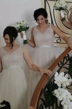 Tüll A-Line Chiffon Anständiges Brautjungfernkleid mit Perlen - Bild 2