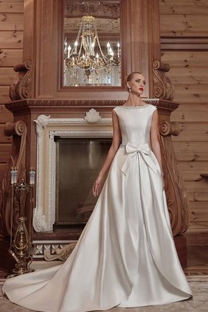 Rückenfreies Satin Schlichtes Brautkleid mit Kristall mit Schmetterlingsknoten