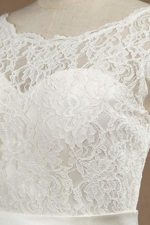 Spitze Schaufel-Ausschnitt Reißverschluss Prächtiges Brautkleid mit Schleife - Bild 2