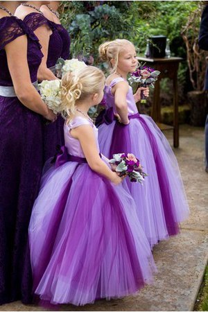 Tüll Prinzessin Schmetterlingsknoten Blumenmädchenkleid mit Gekappten Ärmeln mit Blume - Bild 1