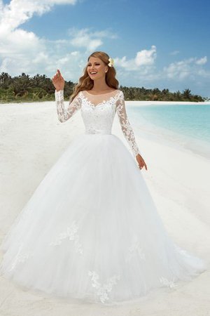 Duchesse-Linie Bodenlanges Romantisches Brautkleid mit Plissierungen mit Schleife - Bild 1