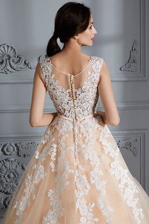 Duchesse-Linie Tüll Normale Taille Schaufel-Ausschnitt Ärmelloses Brautkleid - Bild 7