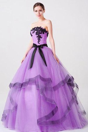 Ein Schulterfreies Satin Organza Partykleid mit Schleife mit Bordüre - Bild 1