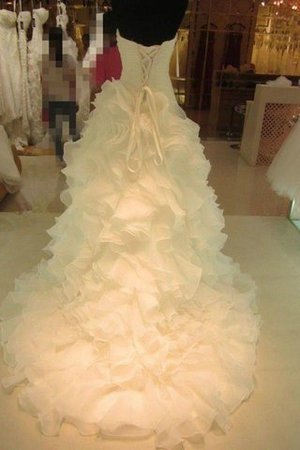 Herz-Ausschnitt Organza Ärmelloses Gericht Schleppe Brautkleid mit Rüschen - Bild 2