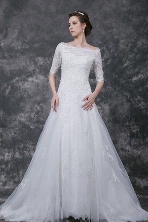 Halbe Ärmeln Luxus Brautkleid mit Bordüre mit Knöpfen