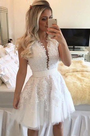 A Linie Edel Tüll Prinzessin Normale Taille Abiballkleid mit V-Ausschnitt ohne Ärmeln - Bild 1