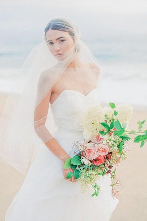 Seeküste Herz-Ausschnitt Bodenlanges Brautkleid mit Blume aus Organza - Bild 2