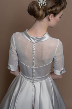 Stilvolles Wadenlanges Informelles Brautkleid mit Halben Ärmeln mit Hohem Kragen - Bild 2