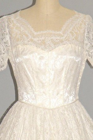 A-Line Juwel Ausschnitt Reißverschluss Modern Brautkleid mit Stickerei - Bild 2