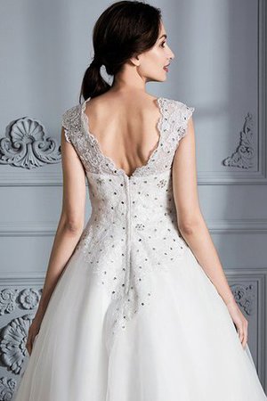 Ärmelloses Schaufel-Ausschnitt Tüll Duchesse-Linie Wadenlanges Brautkleid - Bild 8