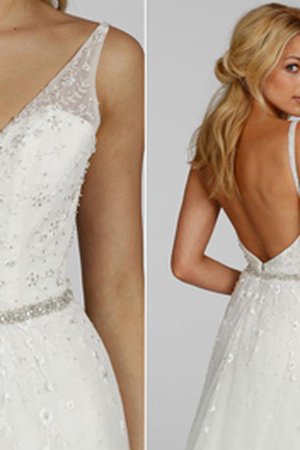 Enganliegendes Strand Gesticktes Sweep Train Informelles Brautkleid - Bild 2