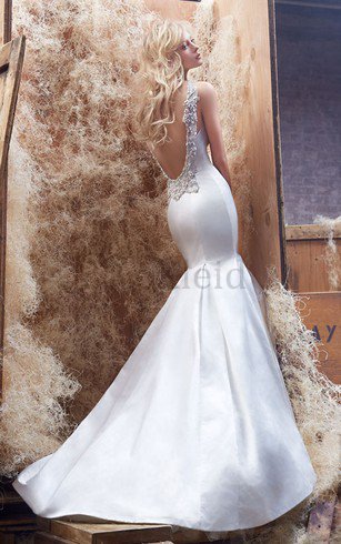 Meerjungfrau Satin Niedrige Taille Brautkleid mit Applikation mit Tiefem V-Ausschnitt