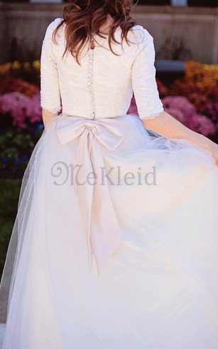 Juwel Ausschnitt Romantisches Bodenlanges Informelles Brautkleid mit Knöpfen